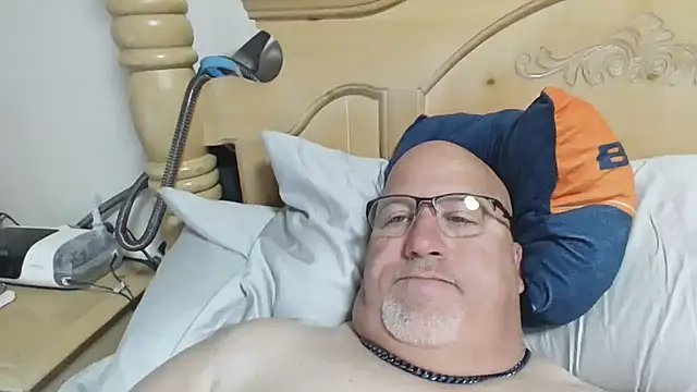 Bigbear0563 online show from 26, 3, 2026