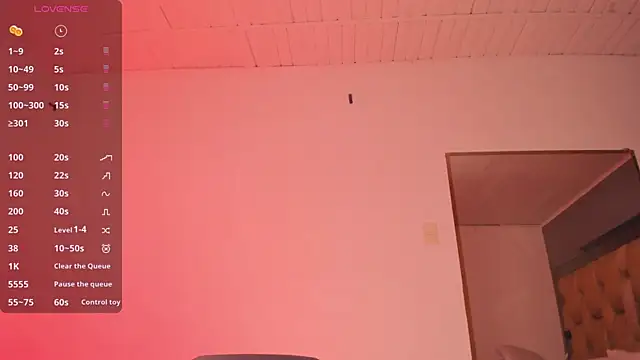 Emmily Savage online show from 24, 1, 2025