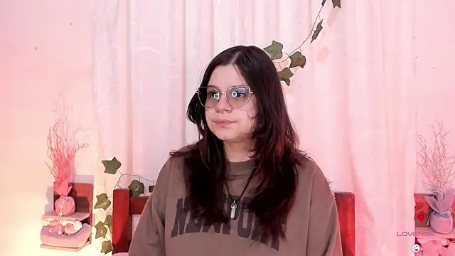 Mey moon online show from 16, 2, 2025