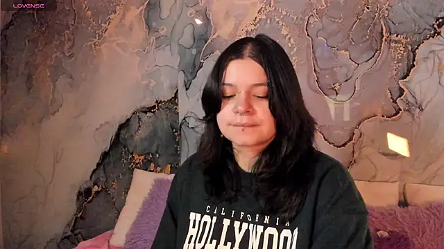 Mey moon online show from 28, 11, 2025