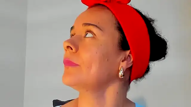 Sami Hotie1 online show from 19, 9, 2025