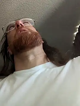 Geeznuts19 online show from 12, 2, 2026