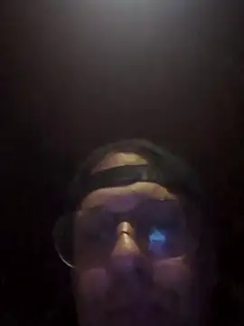 Geeznuts19 online show from 30, 4, 2026