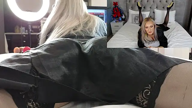 Snapshot of IsabellaDeRosa chatting on 21, 12, 2024 IsabellaDeRosa online show from 21, 12, 2024