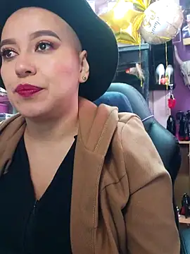 TamySweetness online show from 5, 3, 2025