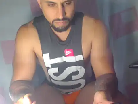 Snapshot of sebasx412 chatting on 19, 2, 2025 sebasx412 online show from 19, 2, 2025