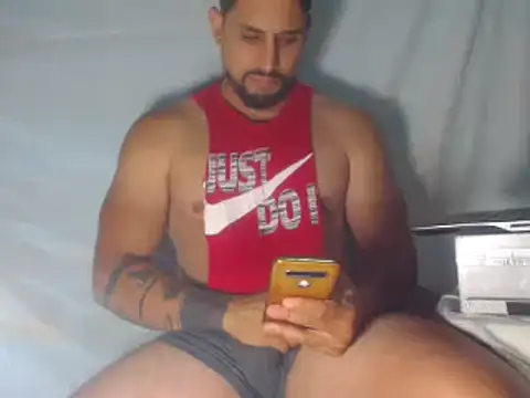 Snapshot of sebasx412 chatting on 23, 2, 2025 sebasx412 online show from 23, 2, 2025