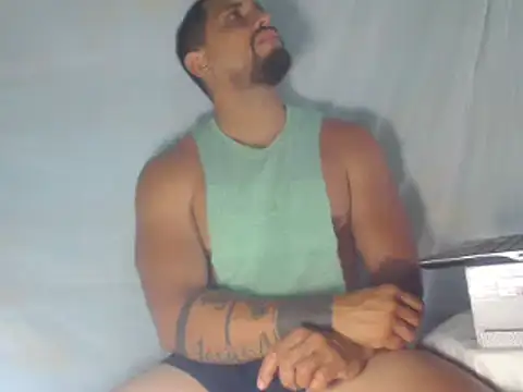 Snapshot of sebasx412 chatting on 4, 3, 2025 sebasx412 online show from 4, 3, 2025