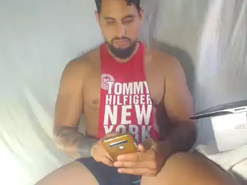 Snapshot of sebasx412 chatting on 11, 10, 2025 sebasx412 online show from 11, 10, 2025