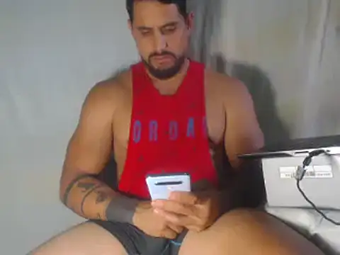 Snapshot of sebasx412 chatting on 26, 11, 2025 sebasx412 online show from 26, 11, 2025