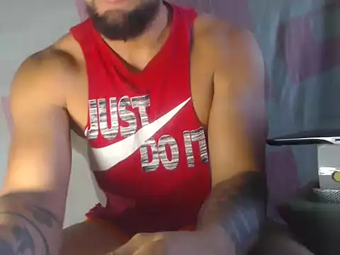 Snapshot of sebasx412 chatting on 17, 12, 2025 sebasx412 online show from 17, 12, 2025