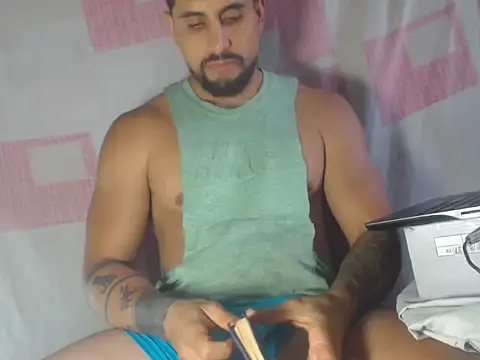 Snapshot of sebasx412 chatting on 14, 1, 2026 sebasx412 online show from 14, 1, 2026