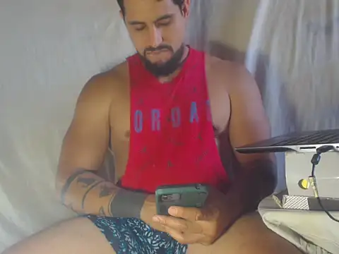 Snapshot of sebasx412 chatting on 14, 2, 2026 sebasx412 online show from 14, 2, 2026