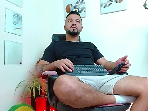 mathew vidal1 online show from 9, 11, 2025