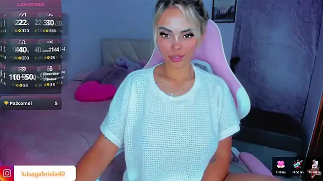 Snapshot of Gabby_prieto chatting on 4, 11, 2025 Gabby prieto online show from 4, 11, 2025