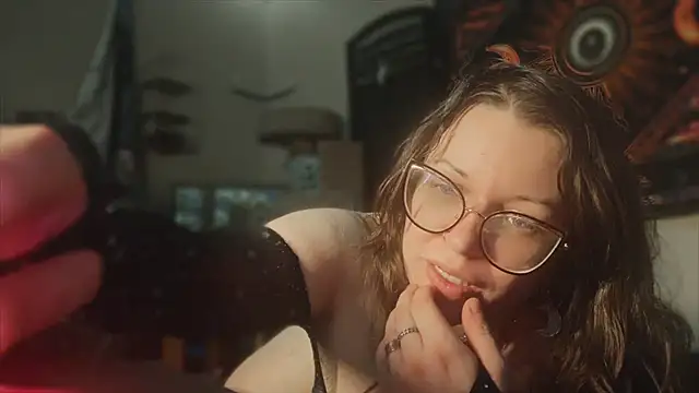 Snapshot of spunlikecottoncandy chatting on 16, 11, 2025 spunlikecottoncandy online show from 16, 11, 2025