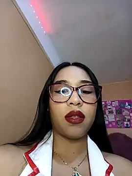 Snapshot of Charlottemarie chatting on 29, 10, 2025 Charlottemarie online show from 29, 10, 2025