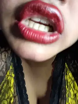 Hotlisa online show from 14, 7, 2026