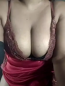 Snapshot of Hurrem_02 chatting on 28, 1, 2025 Hurrem 02 online show from 28, 1, 2025