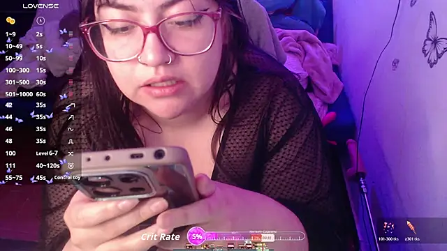 Snapshot of MeowMeowZoe chatting on 9, 7, 2026 MeowMeowZoe online show from 9, 7, 2026