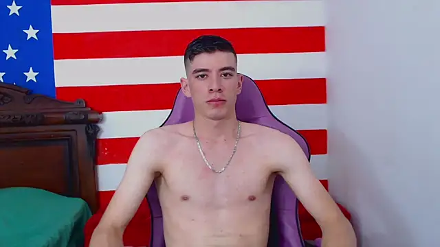 Snapshot of DEIBY_BABY chatting on 4, 12, 2024 DEIBY BABY online show from 4, 12, 2024