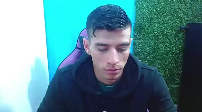 Snapshot of DEIBY_BABY chatting on 13, 12, 2024 DEIBY BABY online show from 13, 12, 2024