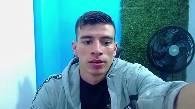 Snapshot of DEIBY_BABY chatting on 28, 12, 2024 DEIBY BABY online show from 28, 12, 2024