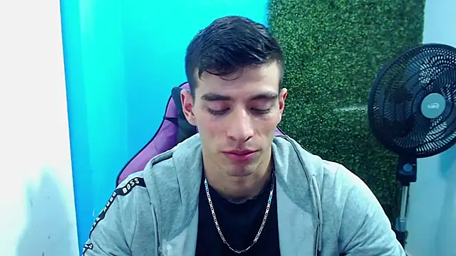 Snapshot of DEIBY_BABY chatting on 9, 1, 2025 DEIBY BABY online show from 9, 1, 2025