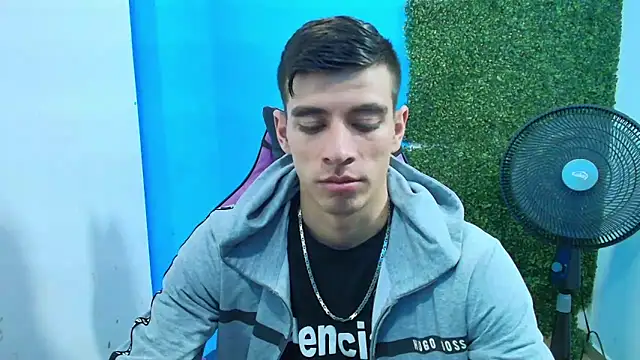 Snapshot of DEIBY_BABY chatting on 8, 2, 2025 DEIBY BABY online show from 8, 2, 2025