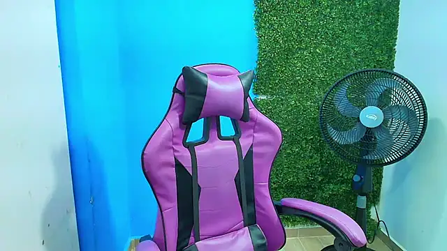 Snapshot of DEIBY_BABY chatting on 9, 2, 2025 DEIBY BABY online show from 9, 2, 2025