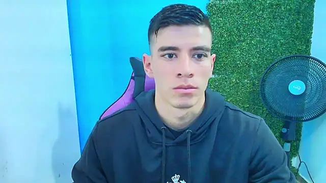 Snapshot of DEIBY_BABY chatting on 12, 2, 2025 DEIBY BABY online show from 12, 2, 2025