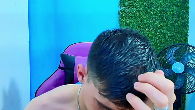 Snapshot of DEIBY_BABY chatting on 19, 2, 2025 DEIBY BABY online show from 19, 2, 2025