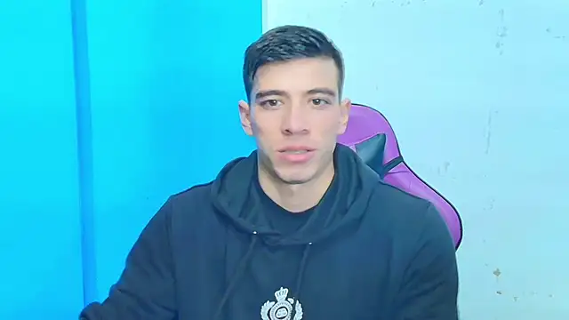 Snapshot of DEIBY_BABY chatting on 23, 2, 2025 DEIBY BABY online show from 23, 2, 2025