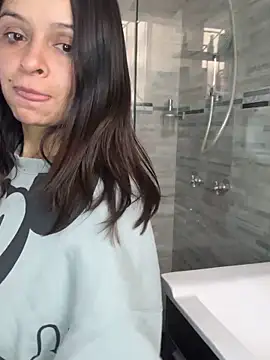 Selena G69 online show from 19, 12, 2025