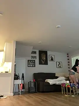 DominiqueX0 online show from 9, 9, 2025