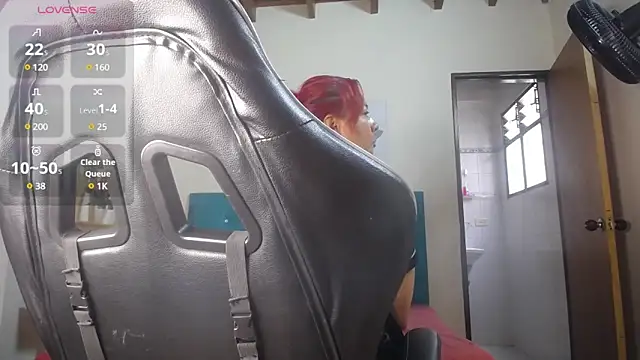 victoria  milf  online show from 9, 1, 2025