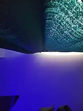 LissaThompsom online show from 2, 2, 2026