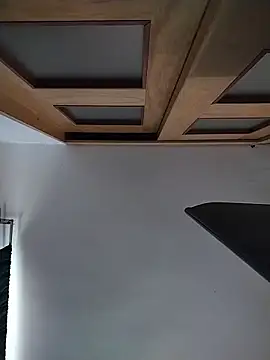 LissaThompsom online show from 5, 3, 2026