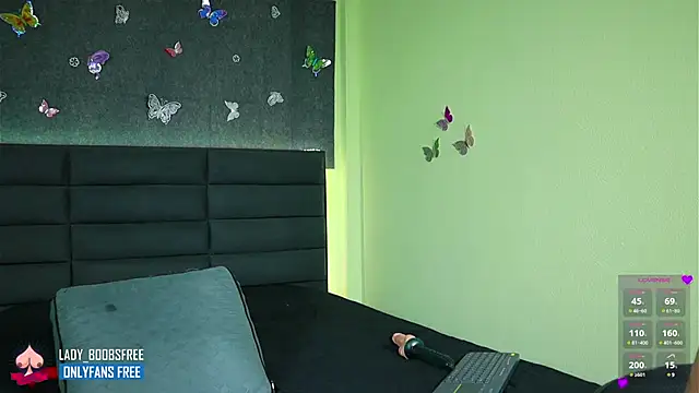 Snapshot of kathieandpovcock1 chatting on 20, 2, 2025 kathieandpovcock1 online show from 20, 2, 2025