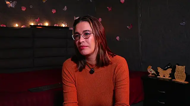 Snapshot of kathieandpovcock1 chatting on 21, 9, 2025 kathieandpovcock1 online show from 21, 9, 2025