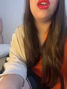 Mayacrayzi online show from 7, 2, 2025