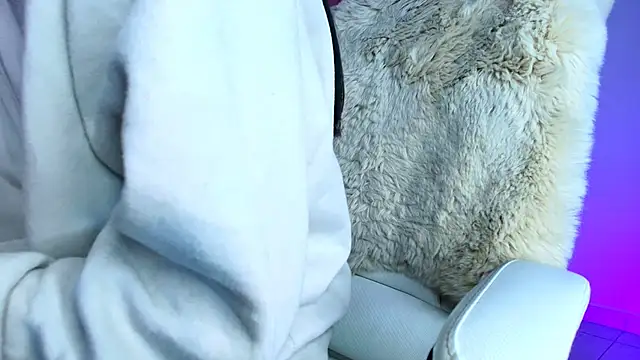 AmyOlimpo online show from 3, 10, 2025