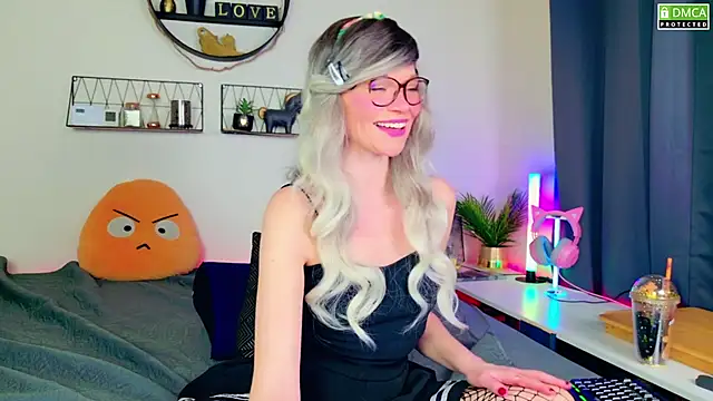 Kittychatte online show from 22, 1, 2025