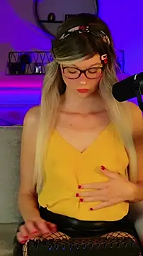 Snapshot of Kittychatte chatting on 19, 5, 2026 Kittychatte online show from 19, 5, 2026