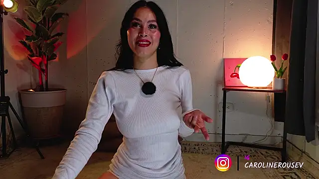 Snapshot of carolinerousev chatting on 18, 2, 2026 carolinerousev online show from 18, 2, 2026