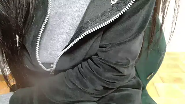 patatinahot87 online show from 17, 1, 2026