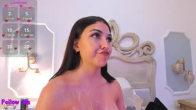 Snapshot of _brenda_becker chatting on 8, 3, 2025 brenda becker online show from 8, 3, 2025