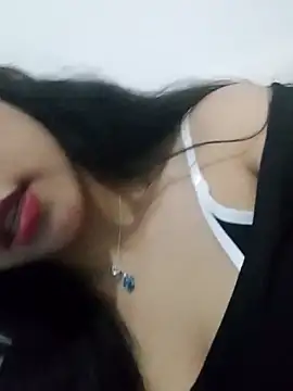 Umaru uwu online show from 10, 11, 2025