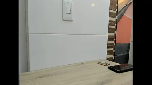 Snapshot of Mhelanny2 chatting on 30, 10, 2025 Mhelanny2 online show from 30, 10, 2025