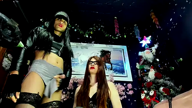 Snapshot of latintransbigcum chatting on 23, 1, 2025 latintransbigcum online show from 23, 1, 2025